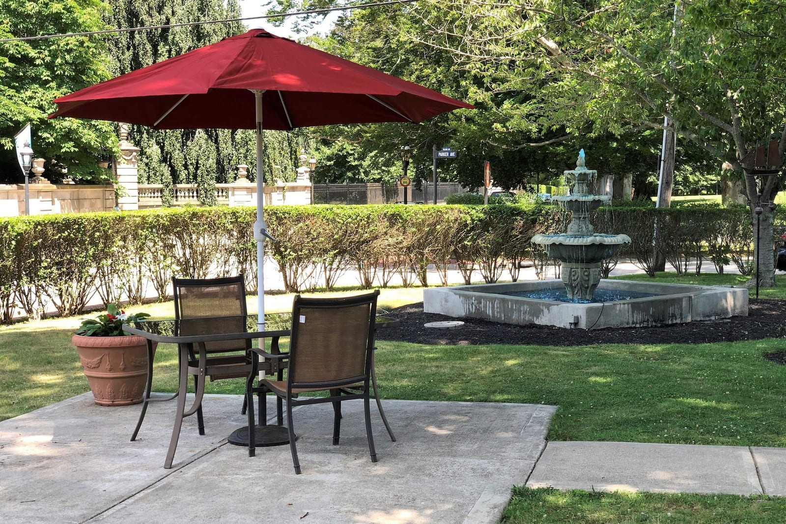Outdoor patio fountain at Advinia Care Newport