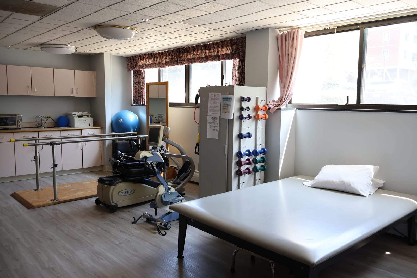 Rehab gym at Advinia Care Newton-Wellesley