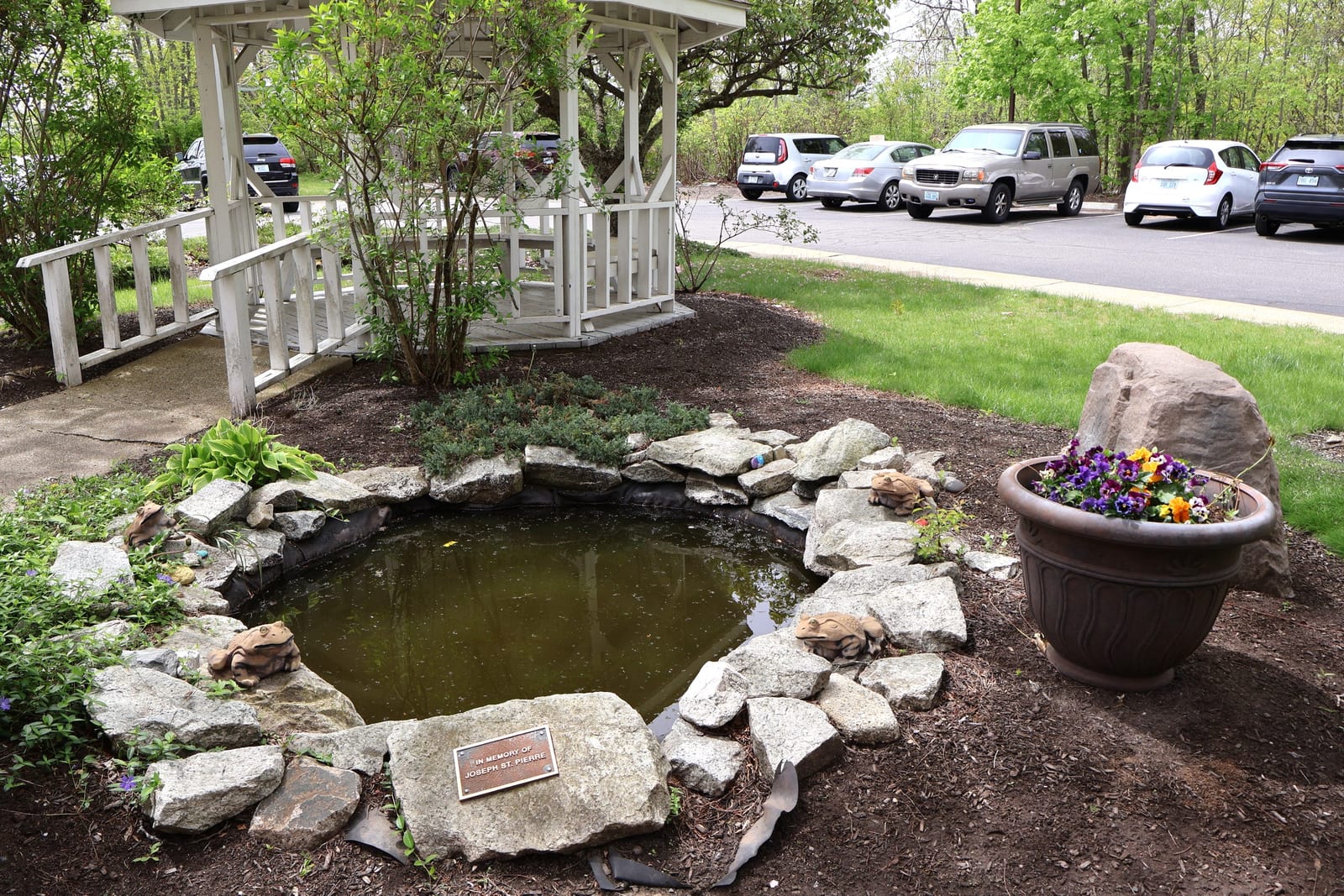 Memorial garden pond at Advinia Care Oakland Grove