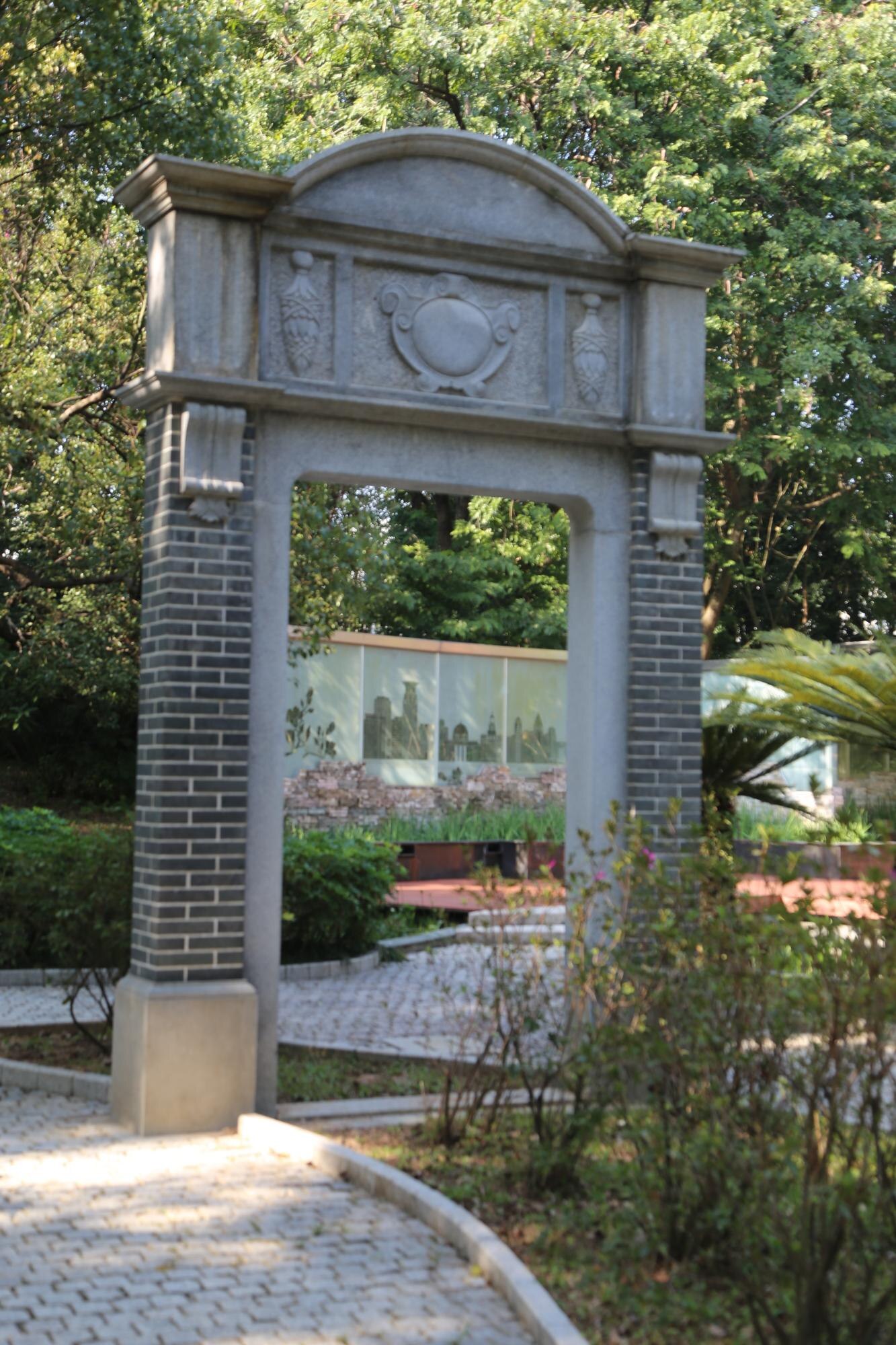 Community Features at Advinia Care Naples